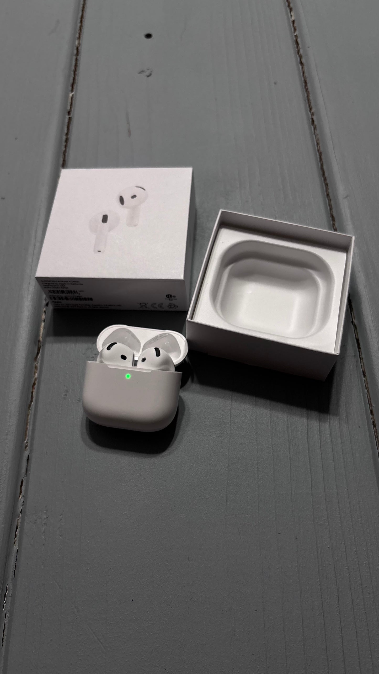 AirPods 4th Gen