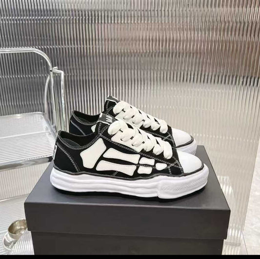 AMRI 1000